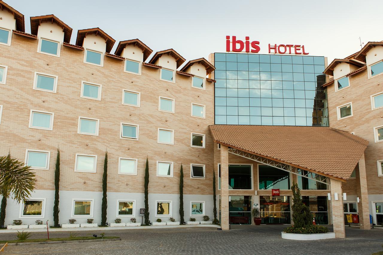 Hotel Ibis Vitória da Conquista Exterior foto